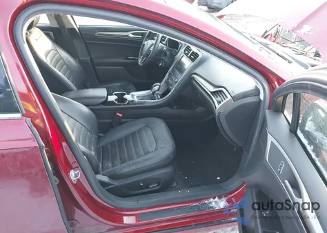 2016 Ford Fusion Hybrid Se z USA, uszkodzony, nr VIN 3FA6P0LU2GR171207